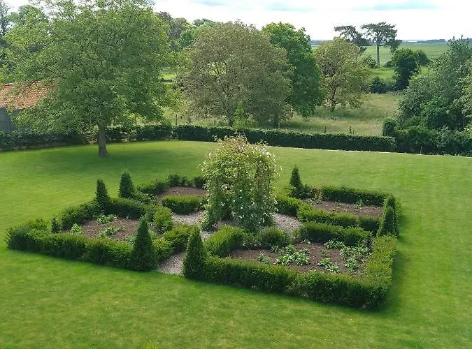 Charme D Antan Couette-café